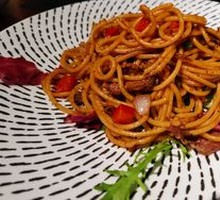 Black Pepper Beef Spaghetti