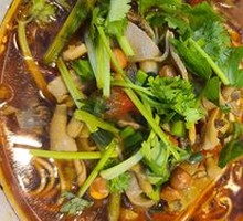 Sichuan-style Pepper Chicken Offal Noodles