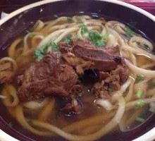 Braised Pork Rib Noodles