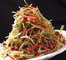 Stir-Fried Bean Sprouts with Three Threads