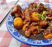 Braised Chicken with Chestnuts