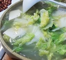 Chinese Cabbage and Tofu Soup