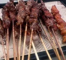 Single-Portion BBQ Buffet