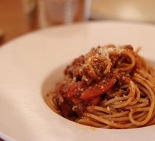 Traditional Italian Meat Sauce Pasta