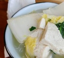 Braised Tofu with Chinese Cabbage in Clay Pot