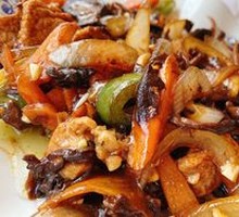 Stir-fried Wild Mushroom with Meat