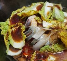 Clay Pot Stewed Yellow Catfish