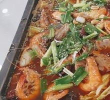 Spicy Pork Ribs and Shrimp Pot