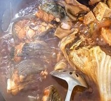 Clay Pot Stewed Yellow Catfish