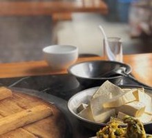 Crispy Stir-Fried Sargentodoxa