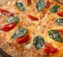 Garden Deluxe Cheese Pizza