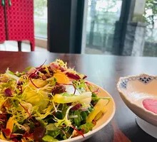 Black Walnut Oil Vinegar Salad