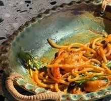 Spicy Seafood Tomato Pasta