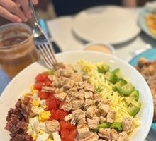 Classic Cobb Salad