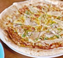 Italian Oven Chicken & Mushroom Pizza