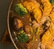 Hu Shi's Premium Hot Pot