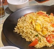 Stir-Fried Instant Noodles
