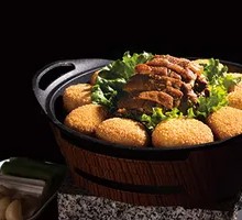 Crispy Skin Pork Knuckle
