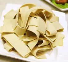Oil-soaked tofu skin