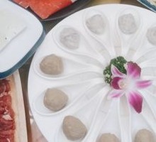 Shrimp and Beef Dumpling Platter