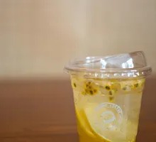 Passion Fruit Lemon Sparkling Drink