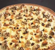 Chocolate Nut Pizza