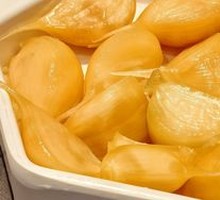 Traditional Pickled Sugar Garlic