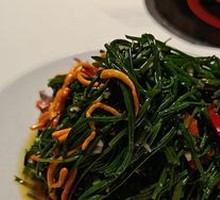 Sandy Onion with Caterpillar Fungus