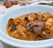 Chicken Stewed with Mushrooms