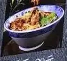 Spicy Chili Pork Intestine Noodles