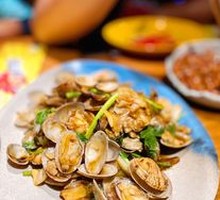 Spicy Stir-Fried Qingdao Clams