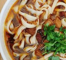 Special Braised Pork Noodle Soup