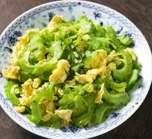 Bitter Melon with Eggs