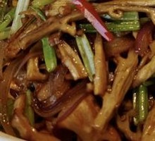 Spicy Sliced Bamboo Shoots in Dry Pot