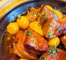 Signature Braised Pork Belly