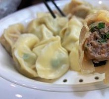 Peeled shrimp dumplings