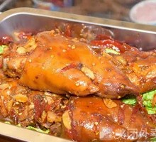 Spicy Pig Trotters