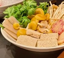 Selected Yunnan Mushroom Platter