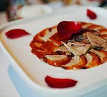 Rose-Scented Roast Duck