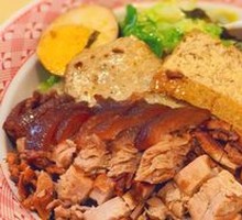 Small Portion Pig Trotter Rice