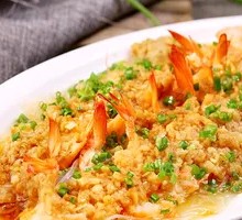 Steamed Shrimp and Pork Medley