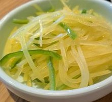 Classic Hand-Cut Potato Strips