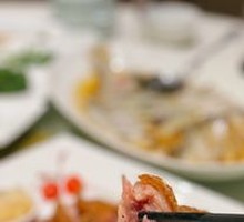 Crispy German Pork Knuckle