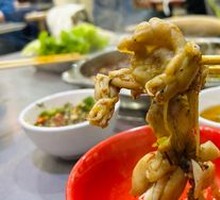 Single-Portion Frog Legs Buffet