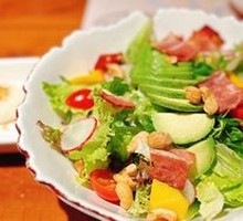 Signature Salad