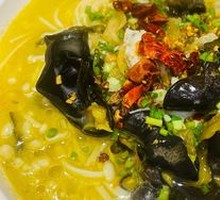 Old Jar Sichuan-Style Fish in Sour Vegetable Sauce