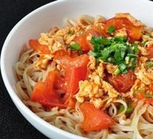 Tomato and Egg Noodles