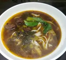Old Jar Sichuan-style Pickled Cabbage Beef Noodles