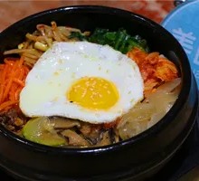 Braised Beef Stone Pot Rice