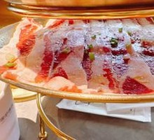 Sauce-Drenched Beef Rolls